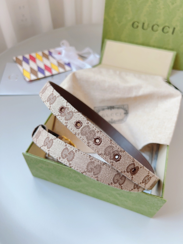 スーパーコピーグッチベルト側面デザイン